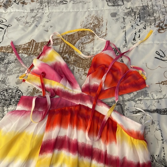 Diva Boutique Multi-Color Dress - Picture 5 of 7